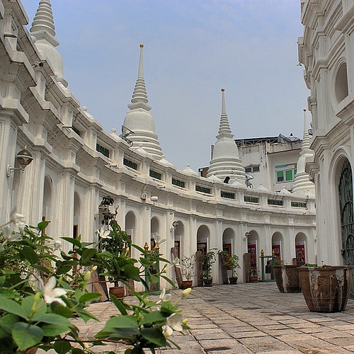 Wat Prayoon temple bangkok