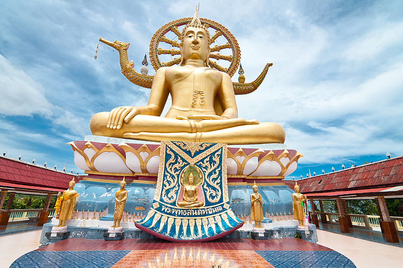 Big Buddha in Big Buddha Temple (Wat Phra Yai)