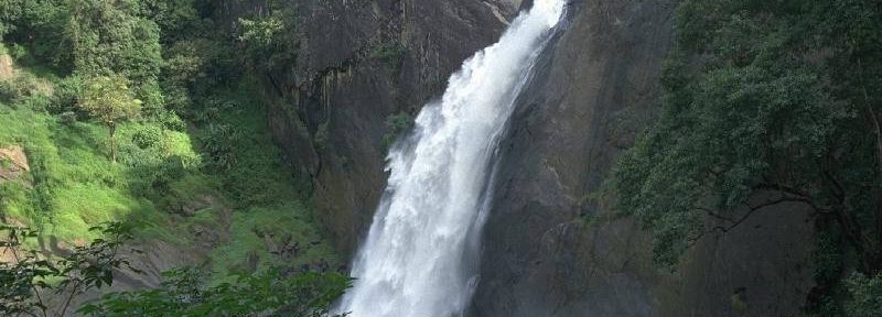 Dunhinda Waterfall , badulla