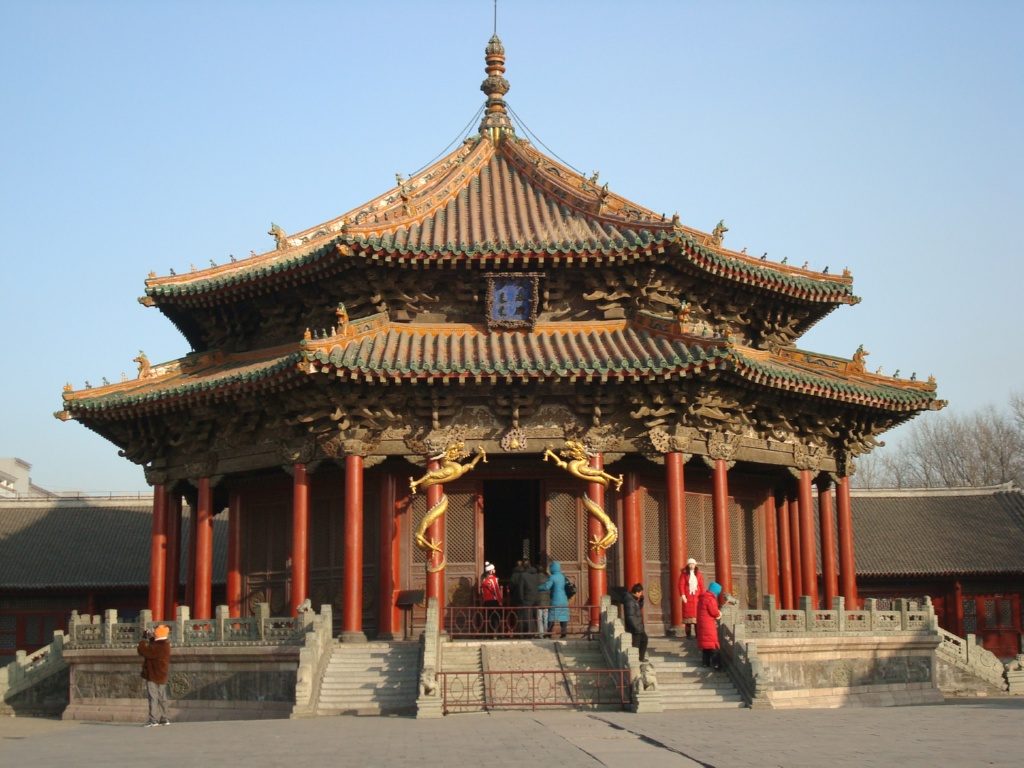 Shenyang Imperial Palace | Image Credit: danmairen [<a href="http://creativecommons.org/licenses/by-sa/3.0">CC BY-SA 3.0</a>], <a href="https://commons.wikimedia.org/wiki/File%3AShenyang_Imperial_Palace_-_panoramio_-_danmairen_(2).jpg">via Wikimedia Commons</a>