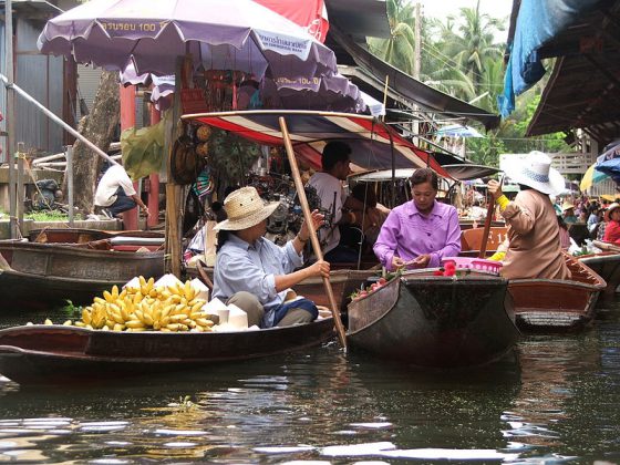 floating markets thailand