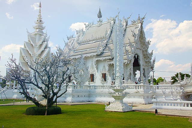 Wat Rong Khun; White Temple North Thailand