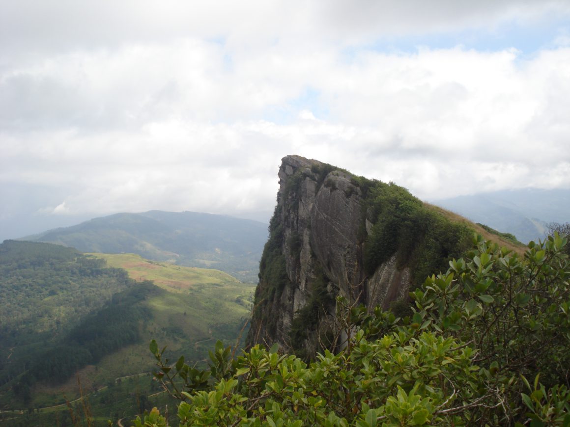 Hamnthana Mountain Range | Image Courtesy: Astronomyinertia, Uura kanda, CC BY-SA 3.0
