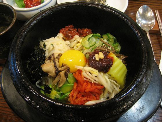 Bibimbap | Image Credit: Agnes Ly (Agnes Ly) at Flickr, Korean cuisine-Bibimbap-08, CC BY-SA 2.0
