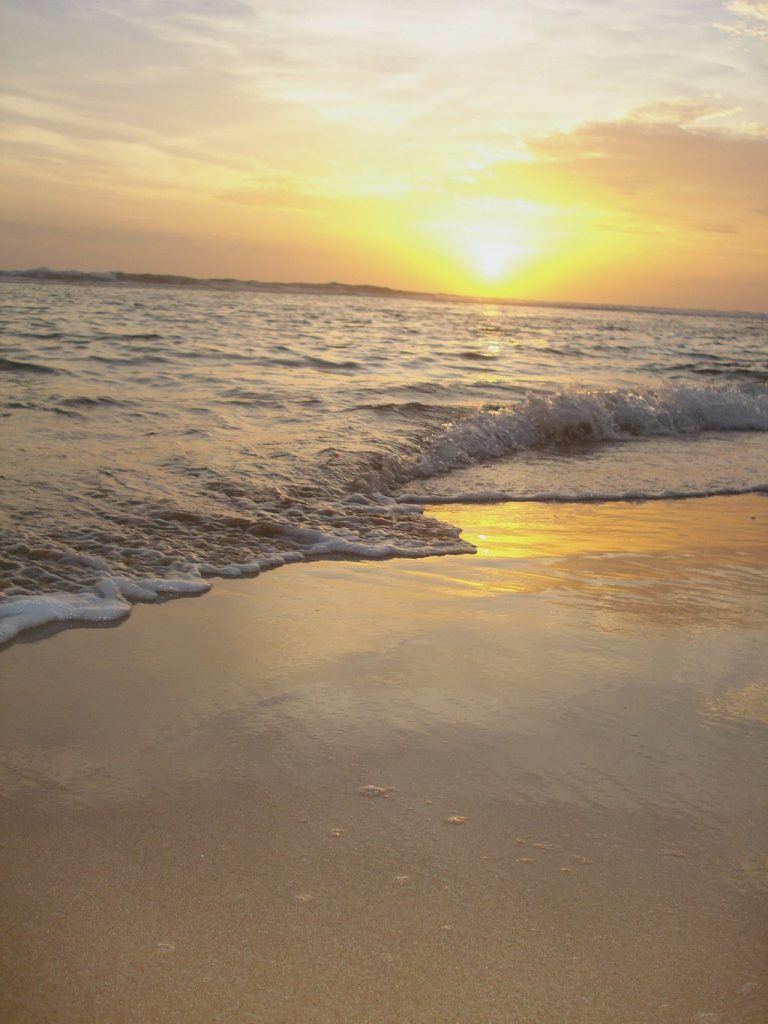 Hikkaduwa Beach
