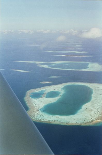 Maldives | Image Credit - anonymous, CC BY-SA 3.0 Via Wikimedia Commons