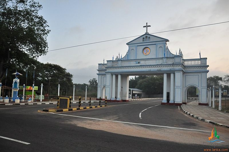 Madhu Church in Sri Lanka | Image Credit - lakpuratravels, CC BY 2.0 Via Wikimedia Commons