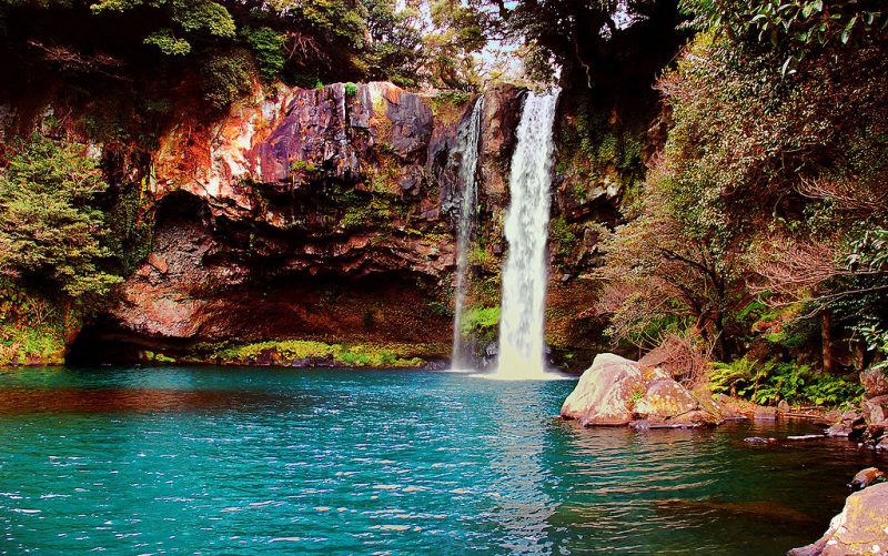 Jeongbang Falls