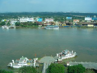Cruise in Saigon River