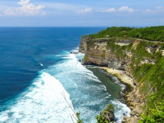Sea-cliff-Bali-65720-pixahive-1024x576