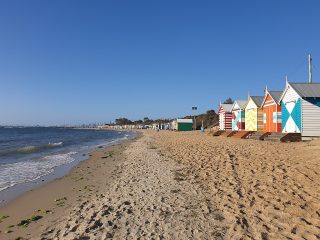 1024px-Brighton_beach_3